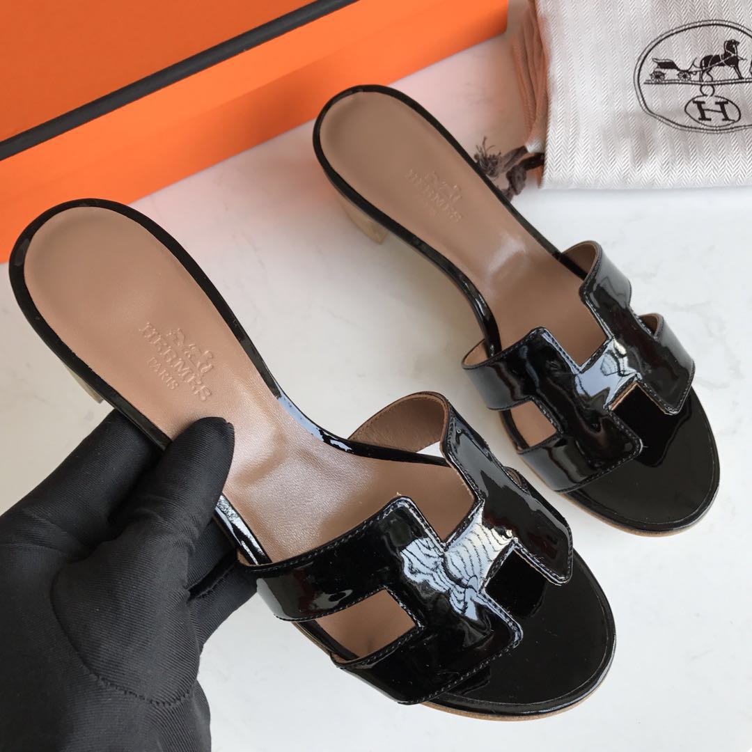 에르메스 올수공 오아시스 슬리퍼 샌들 페이던트 01